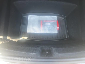 2025 Tesla Model 3 Standard - miniatura 7