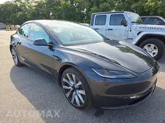 2025 Tesla Model 3 Standard - miniatura 3