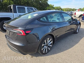 2025 Tesla Model 3 Standard - miniatura 4