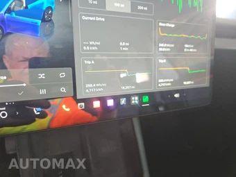 2025 Tesla Model 3 Standard - miniatura 12