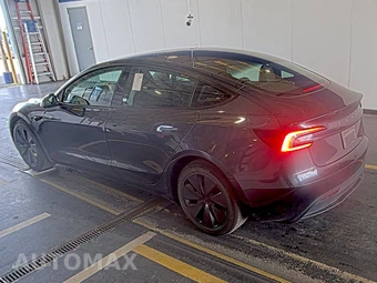 2025 Tesla Model 3 Standard - miniatura 6