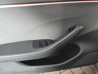 2025 Tesla Model 3 Standard - miniatura 19