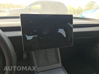 2025 Tesla Model 3 Standard - miniatura 12