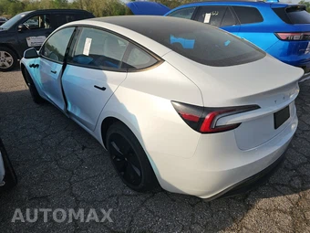 2025 Tesla Model 3 Standard - miniatura 6