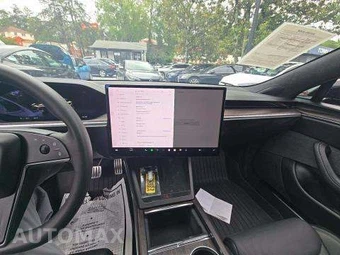 2025 Tesla Model S - miniatura 10