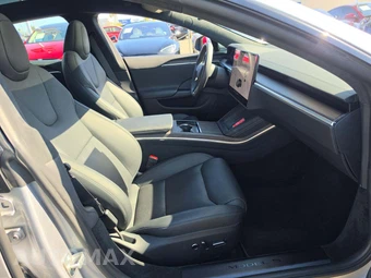 2025 Tesla Model S - miniatura 18