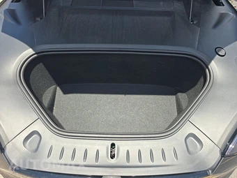 2025 Tesla Model S Plaid - miniatura 15