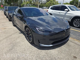 2025 Tesla Model S Plaid - miniatura 3