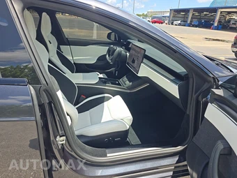 2025 Tesla Model S Plaid - miniatura 8