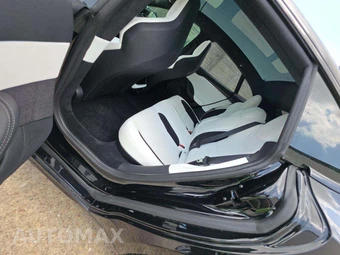 2025 Tesla Model S Plaid - miniatura 10