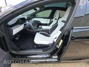 2025 Tesla Model S Plaid - miniatura 3