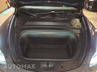 2025 Tesla Model Y Long Range - miniatura 22