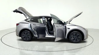 2025 Tesla Model Y Long Range - miniatura 20