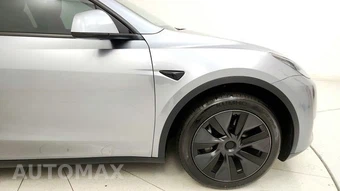 2025 Tesla Model Y Long Range - miniatura 21
