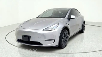 2025 Tesla Model Y Long Range - miniatura 3