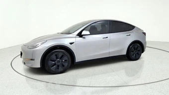 2025 Tesla Model Y Long Range - miniatura 4