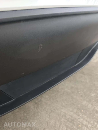 2025 Tesla Model Y Long Range - miniatura 21