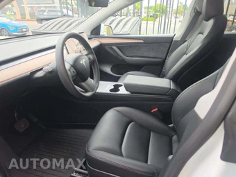 2025 Tesla Model Y Long Range - miniatura 6