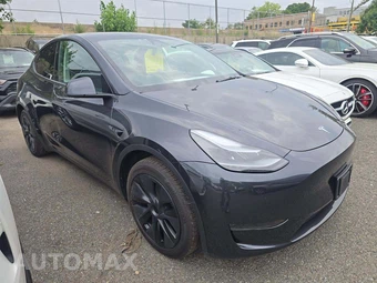 2025 Tesla Model Y Long Range - miniatura 4