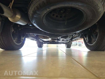 2025 Toyota 4Runner i-FORCE MAX Limited - miniatura 15