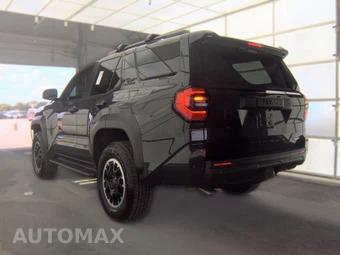 2025 Toyota 4Runner i-FORCE MAX TRD Off-Road - miniatura 8