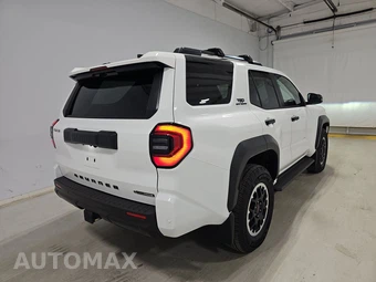 2025 Toyota 4Runner i-FORCE MAX TRD Off-Road - miniatura 4