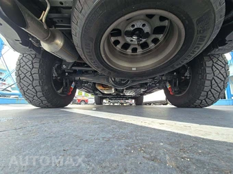 2025 Toyota 4Runner i-FORCE MAX TRD Off-Road - miniatura 12