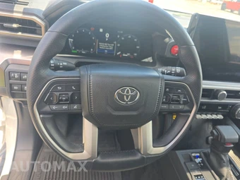 2025 Toyota 4Runner i-FORCE MAX TRD Off-Road Premium - miniatura 22
