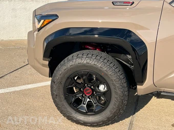 2025 Toyota 4Runner i-FORCE MAX TRD Pro - miniatura 12