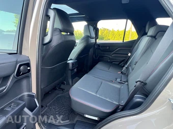 2025 Toyota 4Runner i-FORCE MAX TRD Pro - miniatura 26