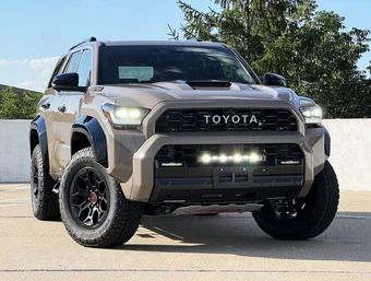 2025 Toyota 4Runner i-FORCE MAX TRD Pro - miniatura 42