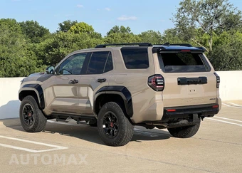 2025 Toyota 4Runner i-FORCE MAX TRD Pro - miniatura 7