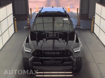 2025 Toyota 4Runner i-FORCE MAX TRD Pro - miniatura 2