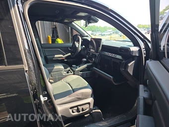 2025 Toyota 4Runner i-FORCE MAX TRD Pro - miniatura 8