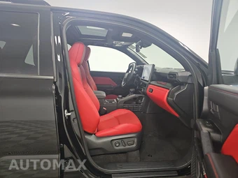 2025 Toyota 4Runner i-FORCE MAX TRD Pro - miniatura 8