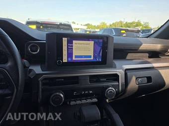 2025 Toyota 4Runner SR5 - miniatura 16