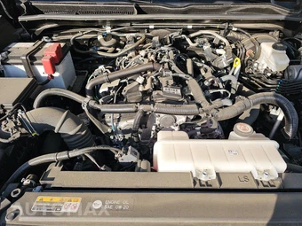 2025 Toyota 4Runner SR5 - miniatura 22