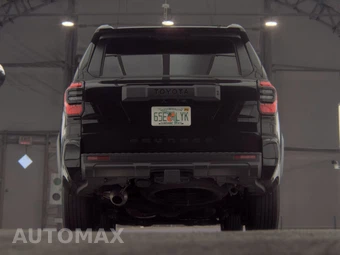 2025 Toyota 4Runner SR5 - miniatura 7