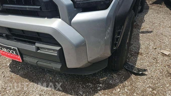 2025 Toyota 4Runner SR5 - miniatura 32