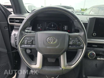 2025 Toyota 4Runner SR5 - miniatura 16