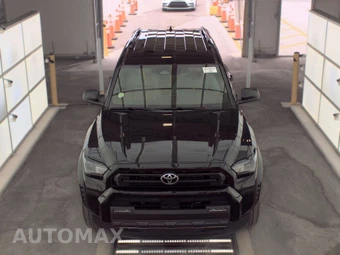 2025 Toyota 4Runner SR5 - miniatura 2