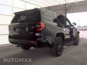 2025 Toyota 4Runner SR5 - miniatura 5
