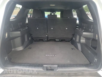 2025 Toyota 4Runner SR5 - miniatura 16