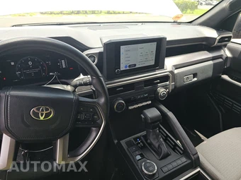 2025 Toyota 4Runner SR5 - miniatura 17