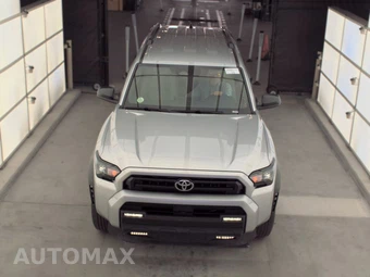 2025 Toyota 4Runner SR5 - miniatura 2