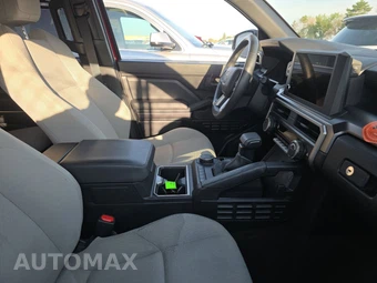 2025 Toyota 4Runner SR5 - miniatura 14