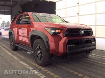 2025 Toyota 4Runner SR5 - miniatura 4