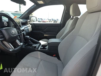 2025 Toyota 4Runner SR5 - miniatura 7