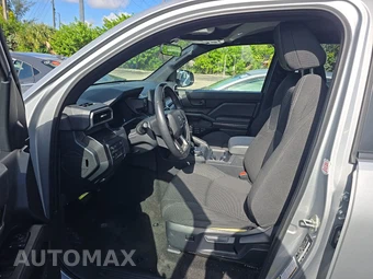 2025 Toyota 4Runner SR5 - miniatura 7