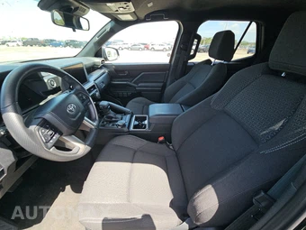 2025 Toyota 4Runner SR5 - miniatura 7